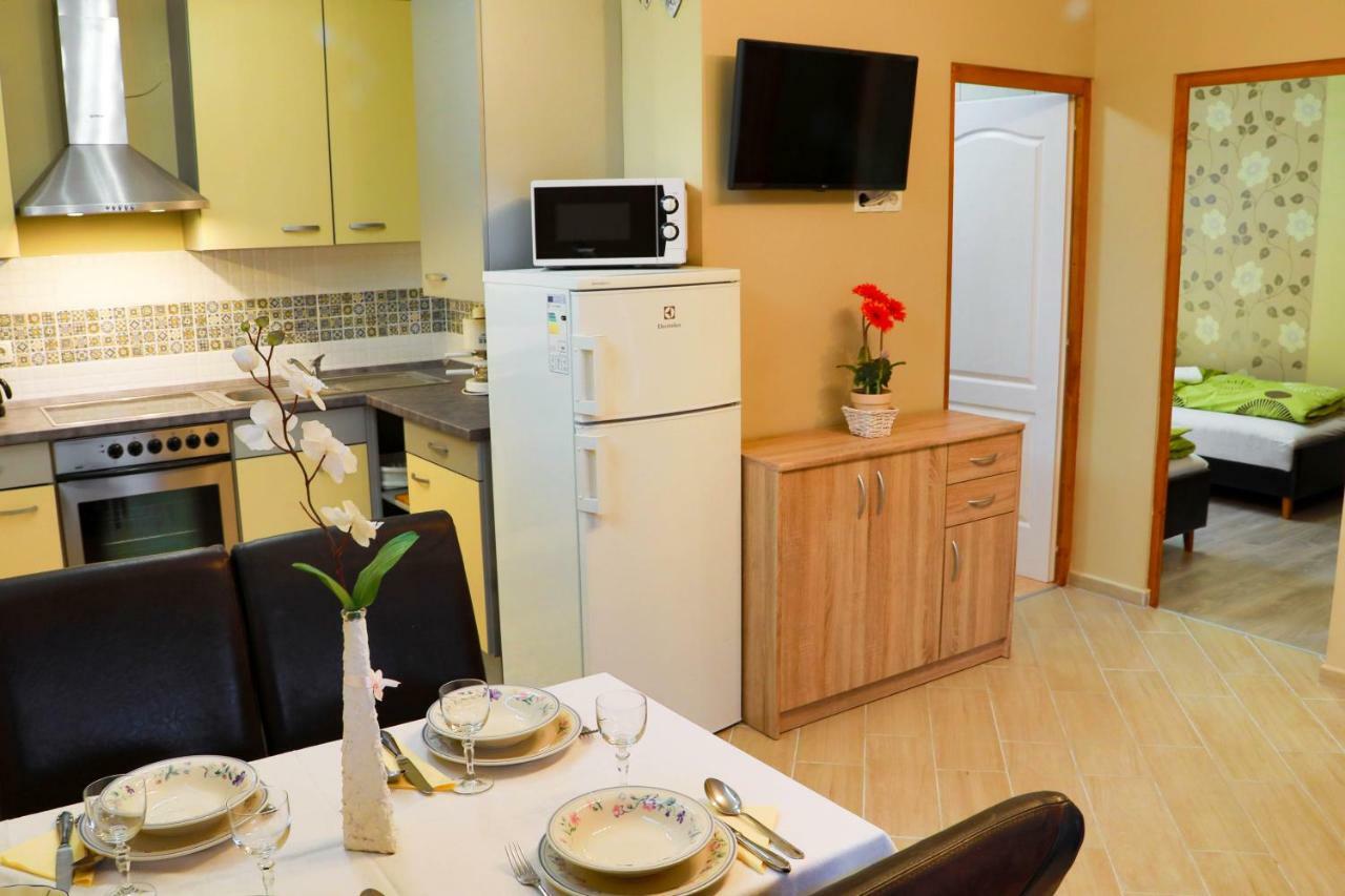 Jazmin Apartman Buzsák エクステリア 写真