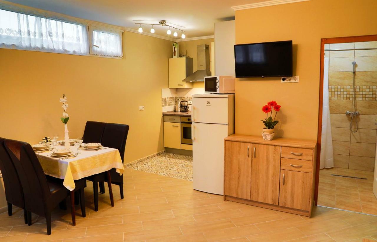 Jazmin Apartman Buzsák エクステリア 写真